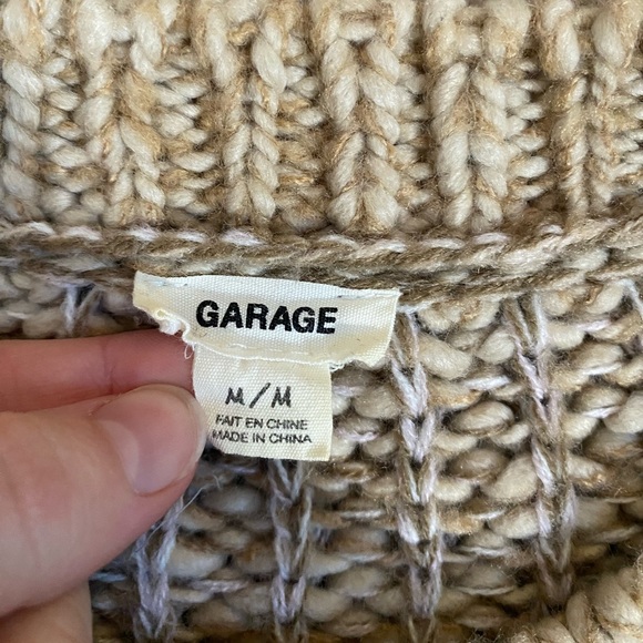 Knit sweater - Picture 3 of 3